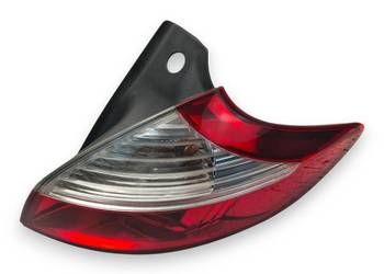 LAMPA PRAWA Renault Megane III HTB tylna tylnia prawy tył 265500007R