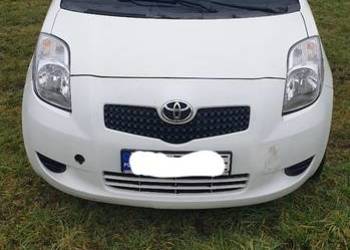 Toyota Yaris II lampy chłodnica części