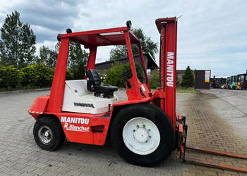 wózek widłowy terenowy MANITOU MCE25 przesuw 2500kg 3.30m IVECO diesel