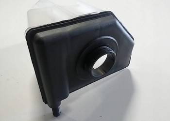 VOLVO S40 V40 zbiornik wyrownawczy 30804963 OE VOLVO S40 V40 zbiornik wyrownawczy 30804963 OE