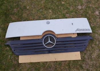Przedni grill Mercedes-Benz atego