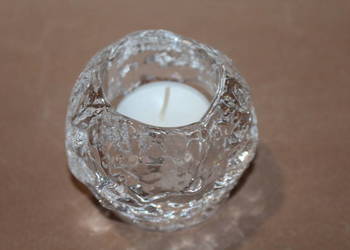 Świecznik Kosta Boda Snowball lodowa luka z lat 70 XX w. nr 664