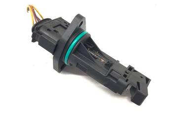 PRZEPŁYWOMIERZ BMW E90 2.0 129KM 04-12 CZUJNIK POWIETRZA, DOLOTU