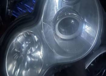 Sprzedam lampę lewą Mercedes w203 xenon