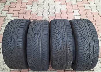 Opony zimowe Kumho 245 45r19 4szt