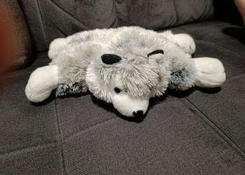 pluszowa poduszka w kształcie psa husky marki Sun-Day. 