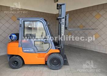 Wózek widłowy TOYOTA 7FGF30 kabina , wolny skok 7FG30 widlak Linde