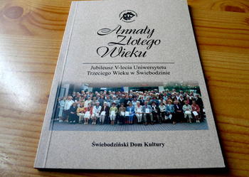 Annały Złotego Wieku.
