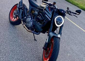 Ducati Monster 937 polski salon / dużo dodatków