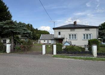 Dom z dużą działką 53,27a - centrum wsi Potakówka