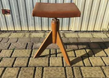 Taboret obrotowy