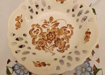 Koszyczek w brązowe kwiatki