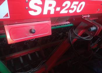 Siewnik zbożowy Agromasz SR-250