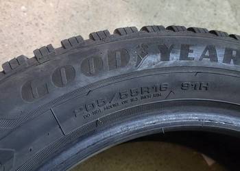 Opony zimowe goodyear 16