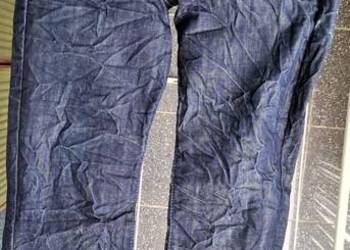 spodnie jeans 'pomarszczone' ciemny granat, 30x30 (obw. 78 cm), bawełna 100