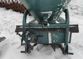 Sprzedam rozsiewacz lejek