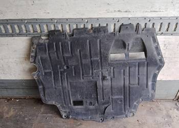 Osłona silnika pasat b6