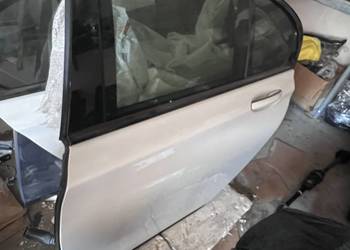 Bmw g11 drzwi lewy prawy tył kompletne białe w kolor.