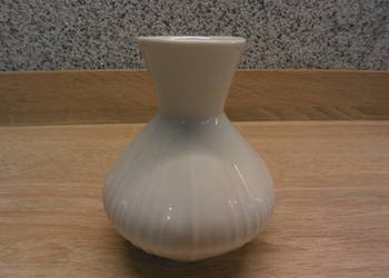 EDELSTEIN porcelanowy wazon/wazonik