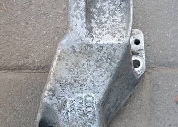 Łapa silnika lewa Passat B5 Audi A4 B5 1.9 TDI AFN 8D0199307L