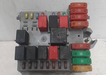 Fiat  Bravo II 2  skrzynka bezpieczników 51775688