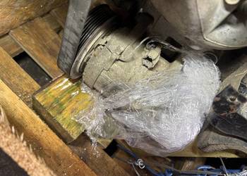 Sprężarka klimatyzacji Nissan Patrol 3.0di zd30 rok 2003