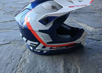 Kask ufo s