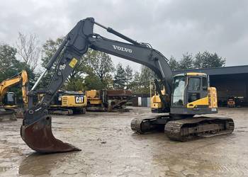 Koparka gąsienicowa Volvo ECR235 DL