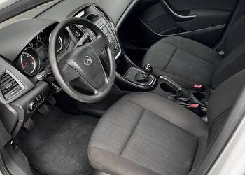 Opel Astra J 1.4 Benzyna Klima