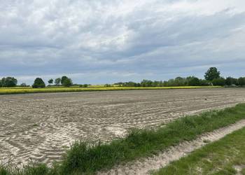 Sprzedam działkę rolną 1100m2 o regularnym kształcie