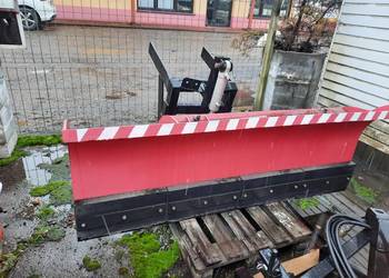 Ppług do odśnieżania  / ZETOR 52211 7011 7211 oraz pochodne