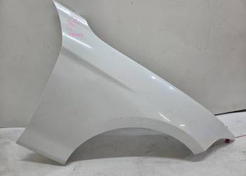 BŁOTNIK PRAWY PRZEDNI BMW F20 F21 300