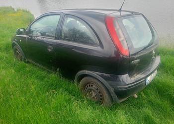 Corsa C 2004 r 1,7 Isuzu sprawna technicznie sprowadzona z Belgii niezareje