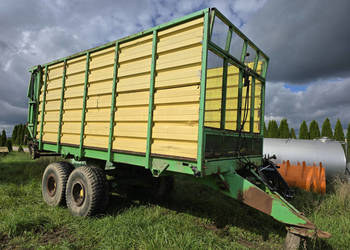 Przyczepa samowyładowcza przestrzenna 26 m3 z klapą