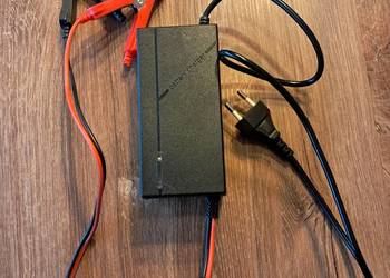 nowa ładowarka do akumulatorów 12V 5A