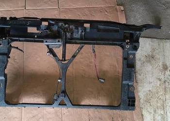 Mazda 5 Pas przedni wzmocnienie