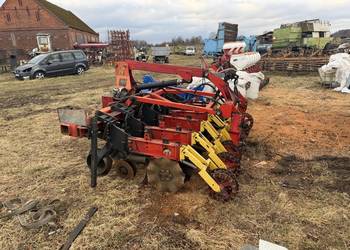 Agregat Strip Till,Agro Line 6 rzędów zabezpieczenie kołowe