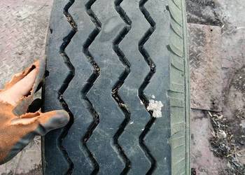 Opony z dętka i z fartuchem 9.00 20 10.0 20