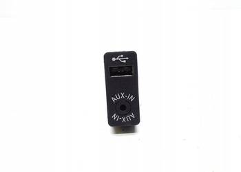 GNIAZDO WEJŚCIE PORT AUX USB BMW F20 F21 F30 F31 9229246