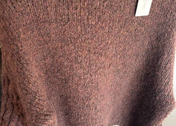 Sweter damski z grubym splotem gorzka czekolada Sweter damski z grubym splotem gorzka czekolada