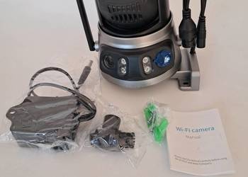 nowa kamera Wi Fi z 3 obiektywami, trochę uszkodzone pudełko