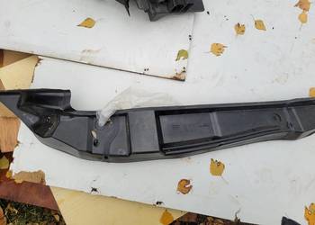 OSŁONA BŁOTNIKA PRZEDNIEGO PRZÓD AUDI Q5 8R0821112 C NOWA