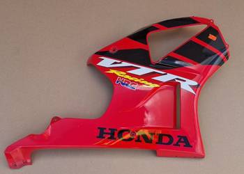 HONDA VTR 1000 BOK OWIEWKA BOCZEK OSŁONA PRAWA