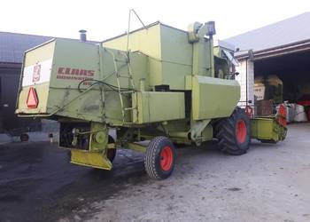 Claas Dominator 85