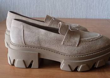 Buty skórzane Carrini