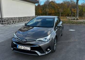 Toyota Avensis III 2017 2.0 Benzyna 152 KM Automat 2017 polift