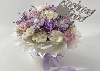 Sprzedam bukiet ze świec sojowych ręcznie flower box candle box prezent