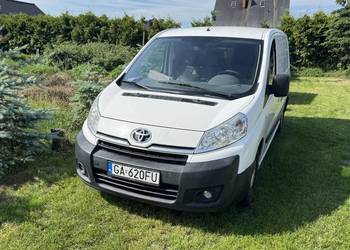 Toyota proace 2015 r