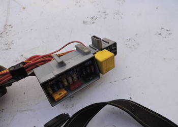 skrzynka bezpieczników Renault  Megane II 1.9 dci