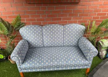Sofa śliczna ,,Fleur -de- Lis’’